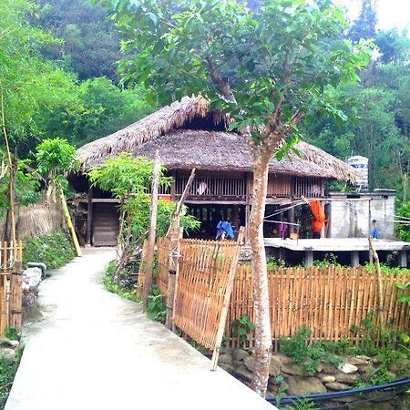Thon Tha Tay Stilt House Lejlighed Hà Giang Eksteriør billede